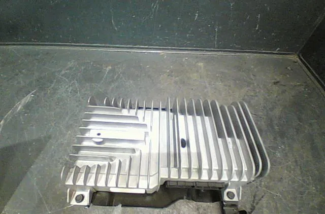 Autoradio Renault LAGUNA Coupé (DT0-1) 2.0 dci (dt01, dt08, dt09, dt0k, dt12, dt1c, dt1d, dt1m,... (2008-2015) 2 portes 