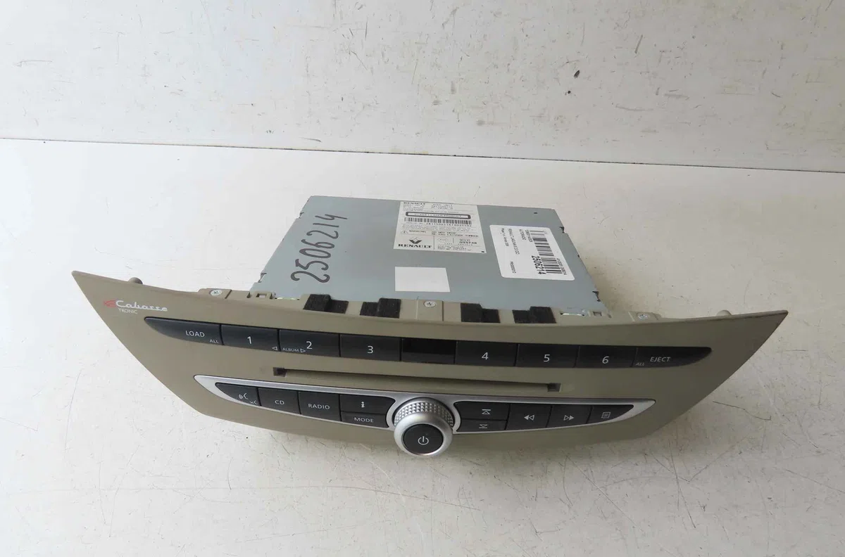 Autoradio RENAULT LAGUNA III occasion