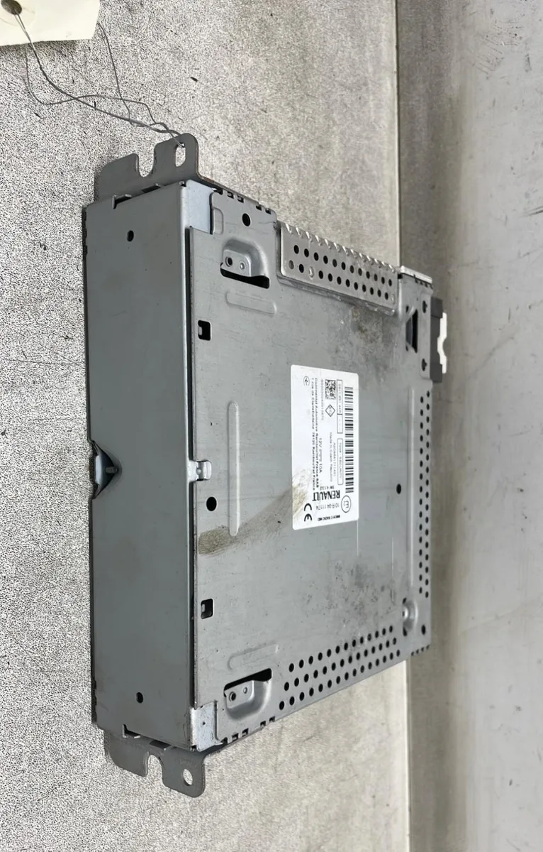 Autoradio Renault MASTER III Camionnette (FV) 2.3 dci 135 fwd (fv0n, fv08) (2014) occasion