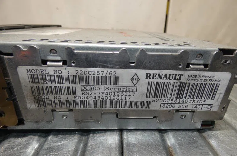 Autoradio RENAULT MEGANE 2 PHASE 1 occasion