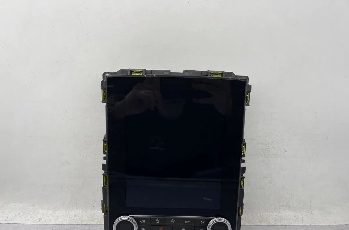 Autoradio RENAULT MEGANE 4 PHASE 1 BREAK occasion