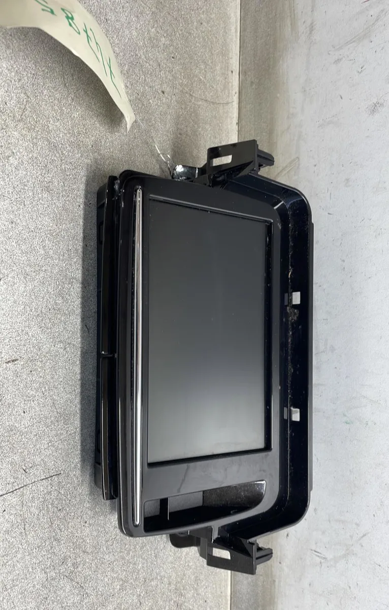 Autoradio Renault MEGANE III 3-5 portes (BZ0-1_, B3_) 1.5 dci (bz09, bz0d, bz1w, bz29, bz14) (2009) 5 portes occasion