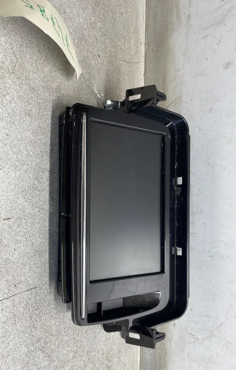 Autoradio Renault MEGANE III 3-5 portes (BZ0-1_, B3_) 1.5 dci (bz09, bz0d, bz1w, bz29, bz14) (2009) 5 portes occasion