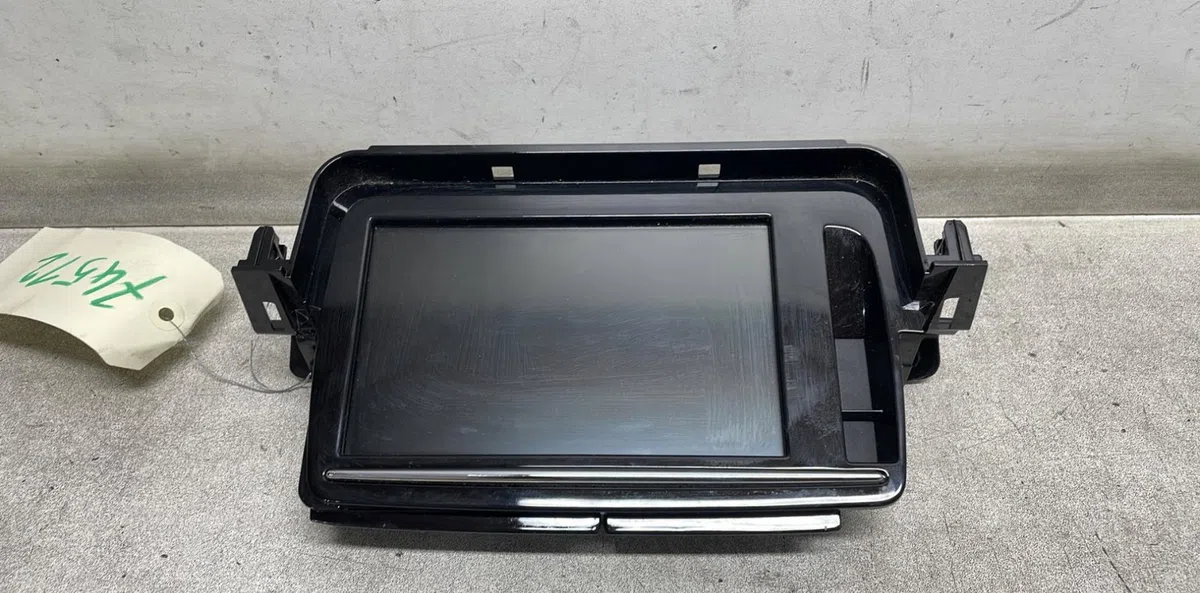 Autoradio Renault MEGANE III 3-5 portes (BZ0-1_, B3_) 1.6 dci (bz00, bz12, bz13) (2011-2015) 5 portes occasion