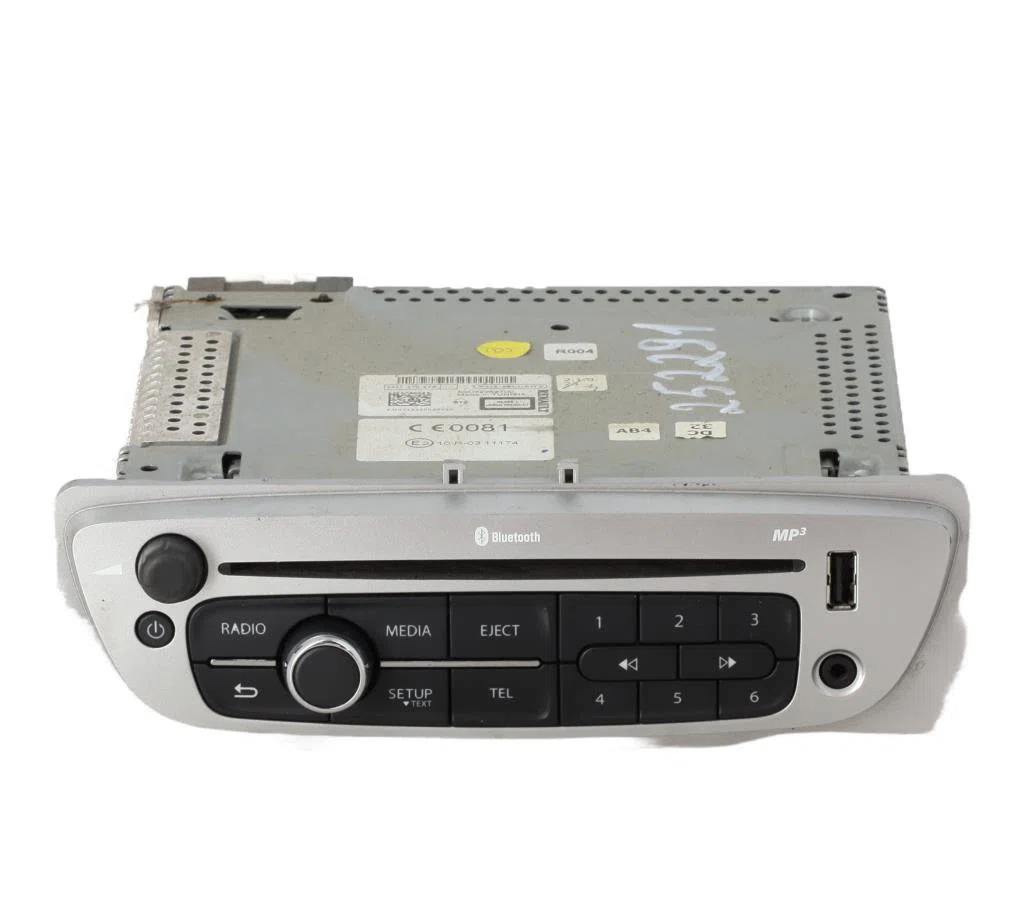 Autoradio Renault MEGANE III 3-5 portes (BZ0-1_, B3_) 1.6 dci (bz00, bz12, bz13) (2011-2015) 5 portes occasion