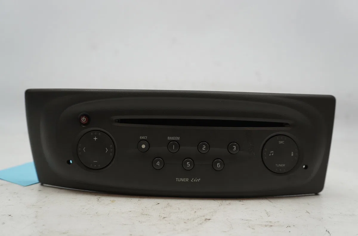 Autoradio Renault MEGANE Scenic (JA0-1_) 1.6 16v (ja0b, ja04, ja11, ja00) (1998-1999) occasion