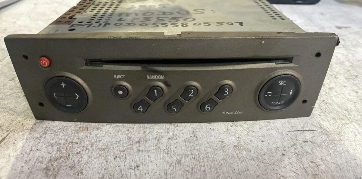 Autoradio Renault MODUS - GRAND MODUS (F-JP0_) 1.5 dci (fp0d, jp0d) (2004) occasion