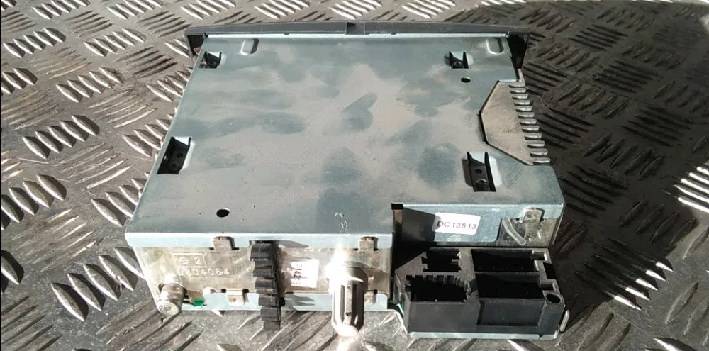 Autoradio Renault SCÉNIC II (JM0-1_) 1.5 dci (jm1f) (2005-2008) occasion