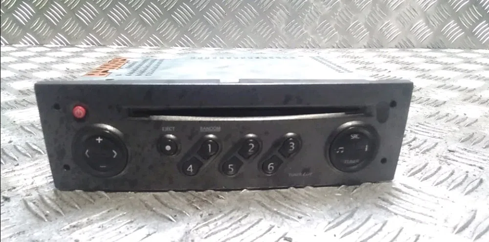 Autoradio Renault SCÉNIC II (JM0-1_) 1.6 (jm0c, jm0j, jm1b) (2003-2006) 5 portes occasion