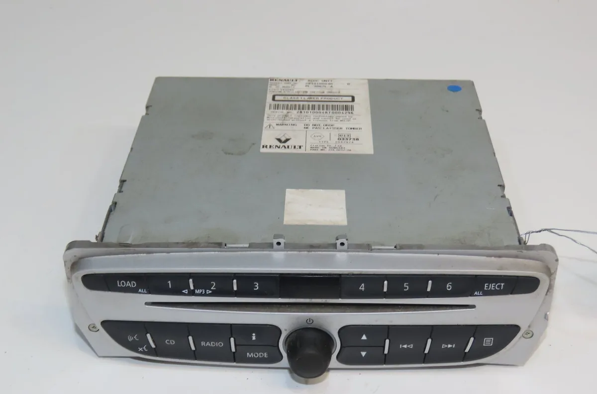 Autoradio Renault SCÉNIC III (JZ0-1_) 1.9 dci (jz0j, jz1j, jz1k, jz1s) (2009) occasion