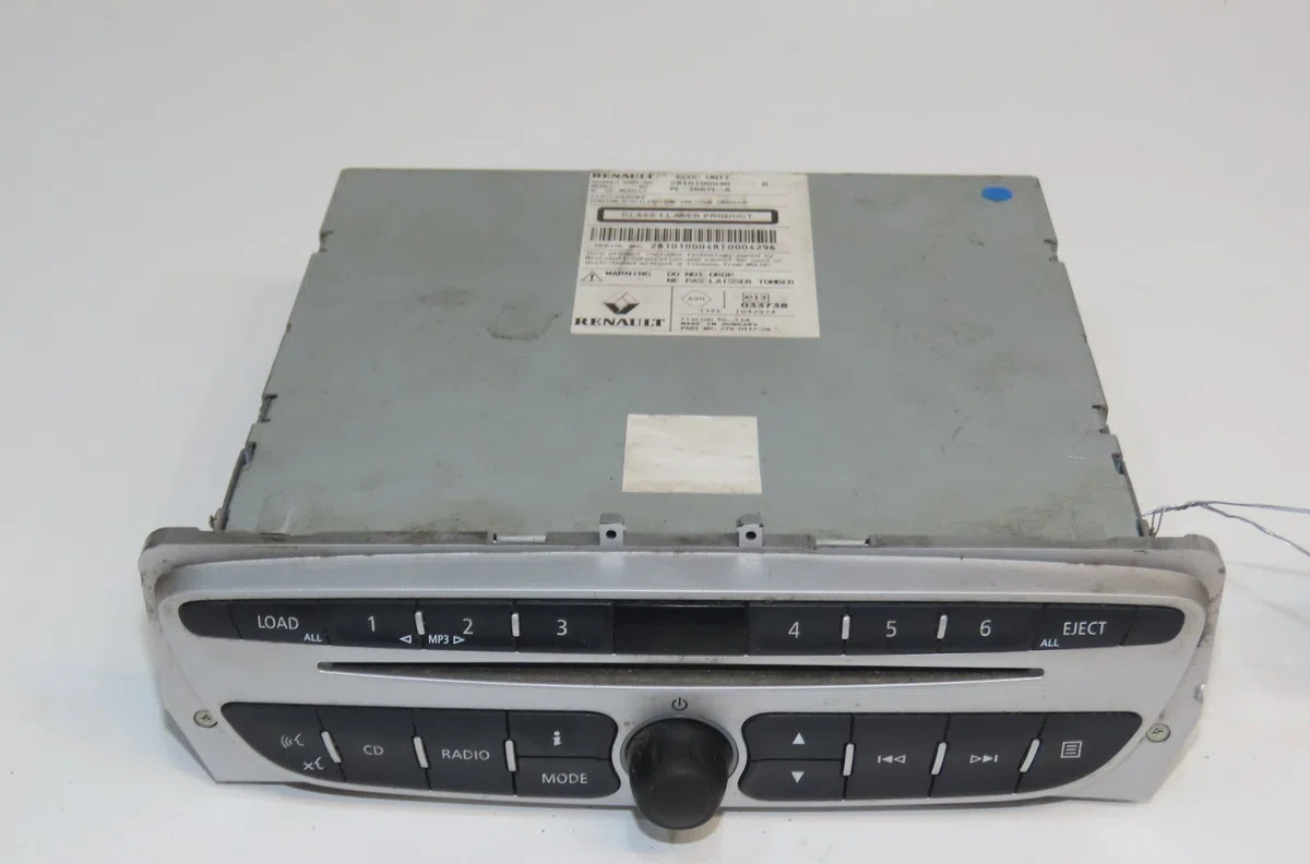 Autoradio Renault SCÉNIC III (JZ0-1_) 1.9 dci (jz0j, jz1j, jz1k, jz1s) (2009) occasion