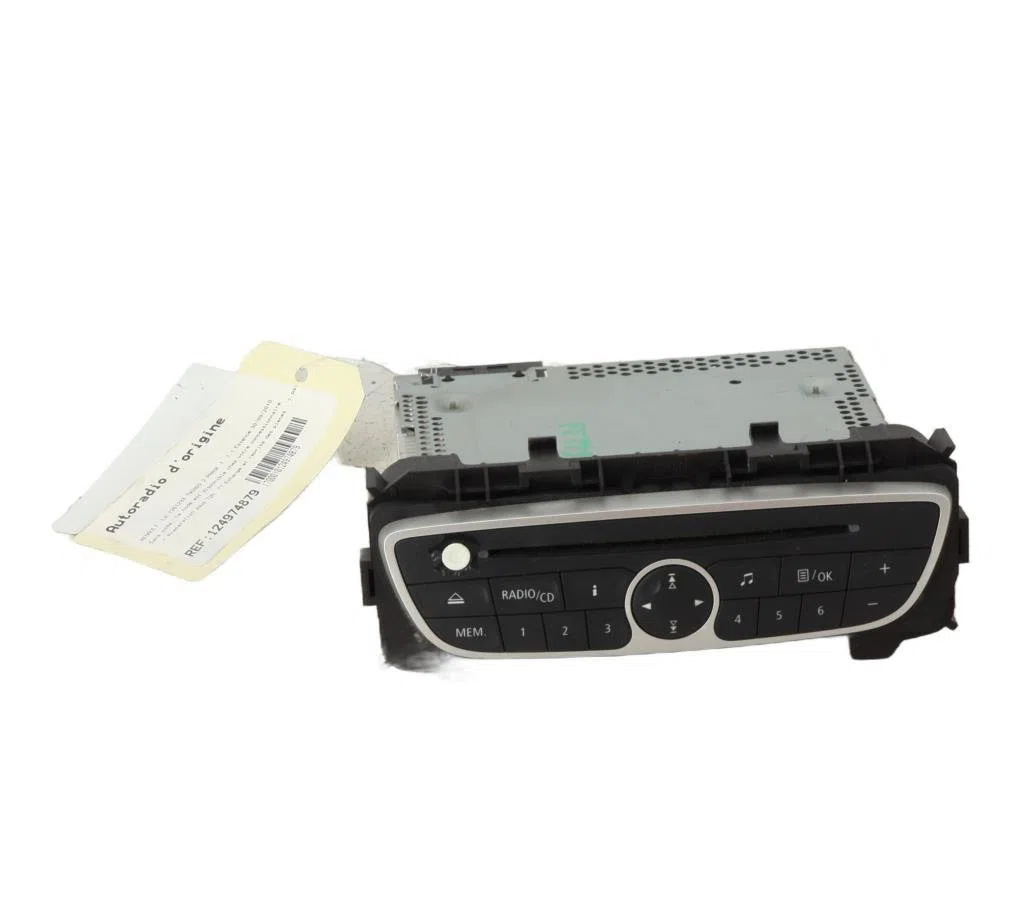 Autoradio Renault TWINGO II (CN0_) 1.2 16v (cn0k, cn0v) (2007) 3 portes occasion