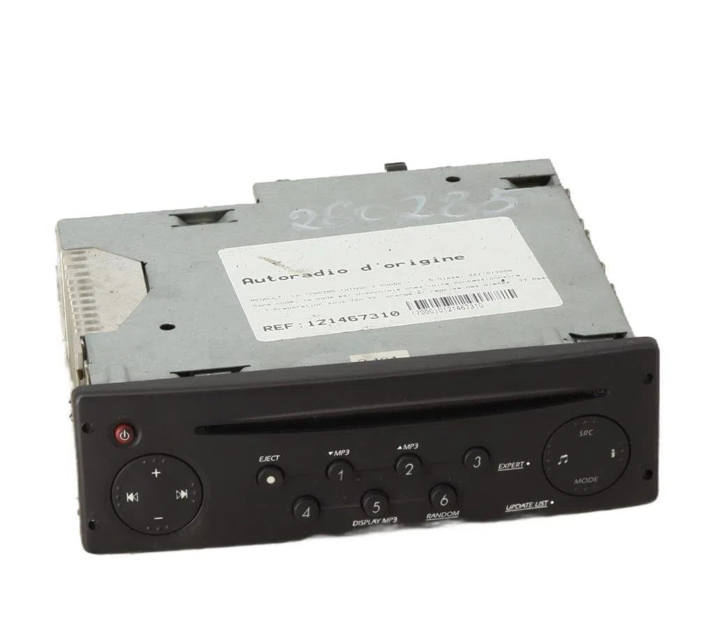 Autoradio Renault TWINGO II (CN0_) 1.5 dci (cn0e) (2007-2014) 3 portes occasion