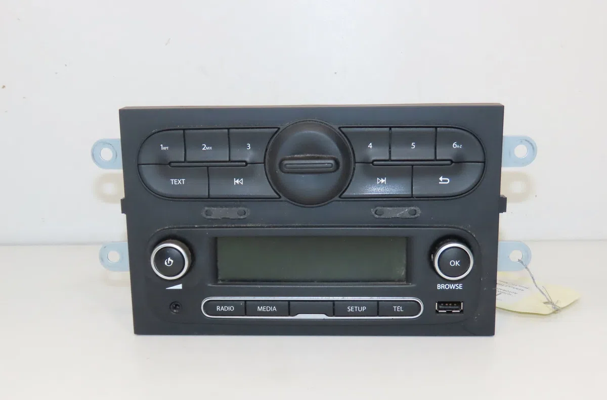 Autoradio Renault TWINGO III (BCM_, BCA_) 0.9 tce 90 (2014) 5 portes occasion