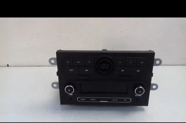 Autoradio Renault TWINGO III (BCM_, BCA_) 1.0 sce 70 (2014) 5 portes occasion