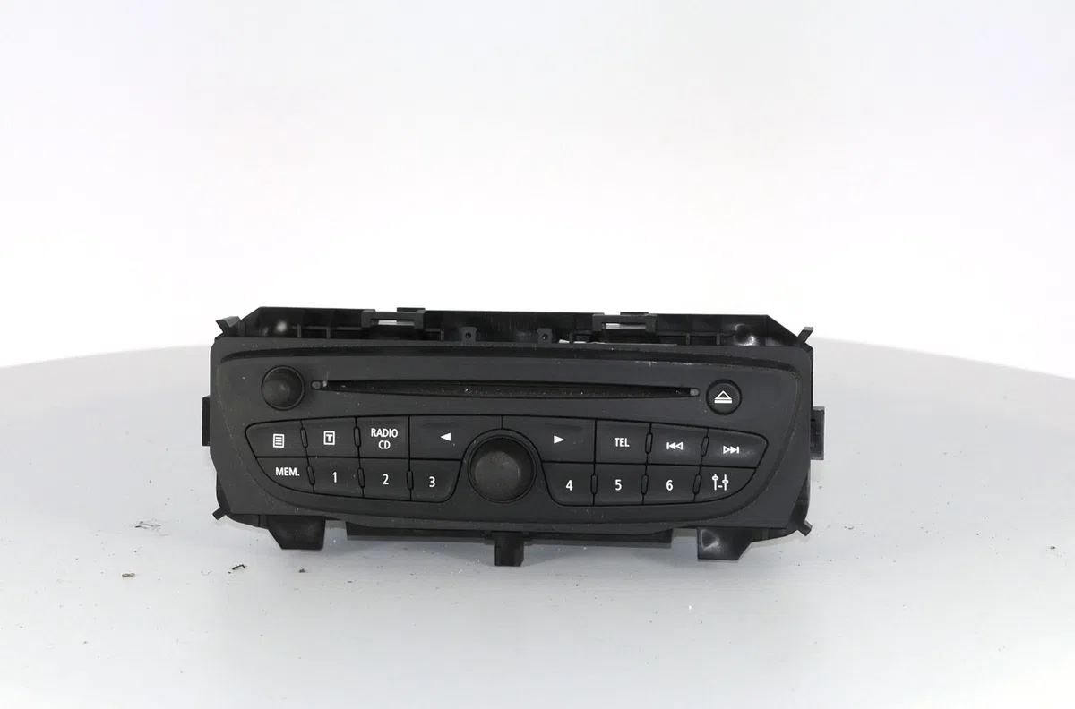 Autoradio Renault WIND (E4M_) 1.2 (e4mf) (2010) occasion