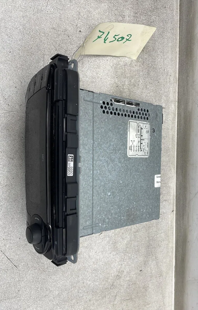 Autoradio Seat IBIZA IV (6J5, 6P1) 1.2 tsi (2010-2012) 5 portes occasion