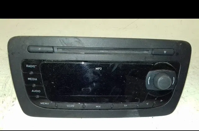Autoradio Seat IBIZA IV (6J5, 6P1) 1.6 tdi (2009-2015) occasion
