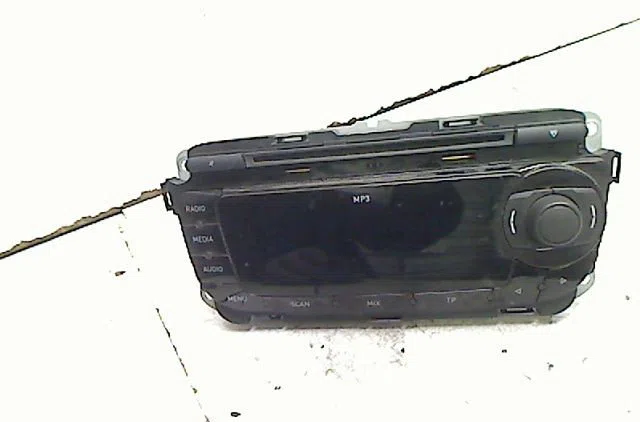 Autoradio Seat IBIZA IV ST (6J8, 6P8) 1.6 tdi (2010-2015) occasion