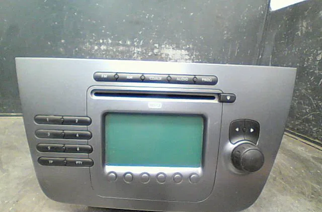 Autoradio Seat TOLEDO III (5P2) 1.9 tdi (2004-2009) occasion