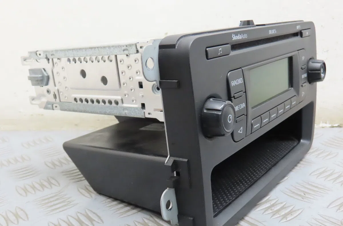 Autoradio Skoda FABIA II (542) 1.6 tdi (2010-2014) occasion