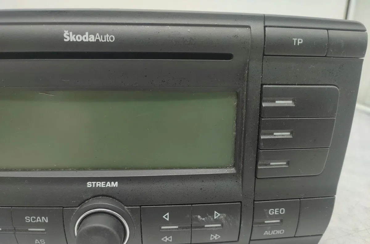 Autoradio SKODA OCTAVIA 2 PHASE 1 occasion