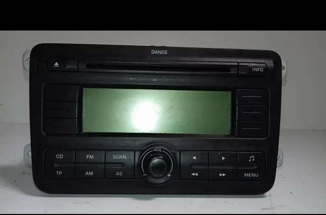 Autoradio Skoda ROOMSTER (5J7) 1.9 tdi (2006-2010) 5 portes occasion