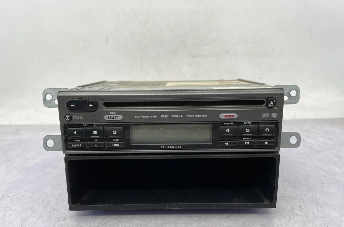 Autoradio SUBARU IMPREZA 1 PHASE 4 BREAK occasion