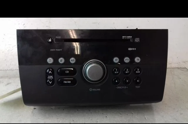 Autoradio Suzuki SWIFT III (MZ, EZ) 1.3 ddis (rs 413d) (2005) 5 portes occasion