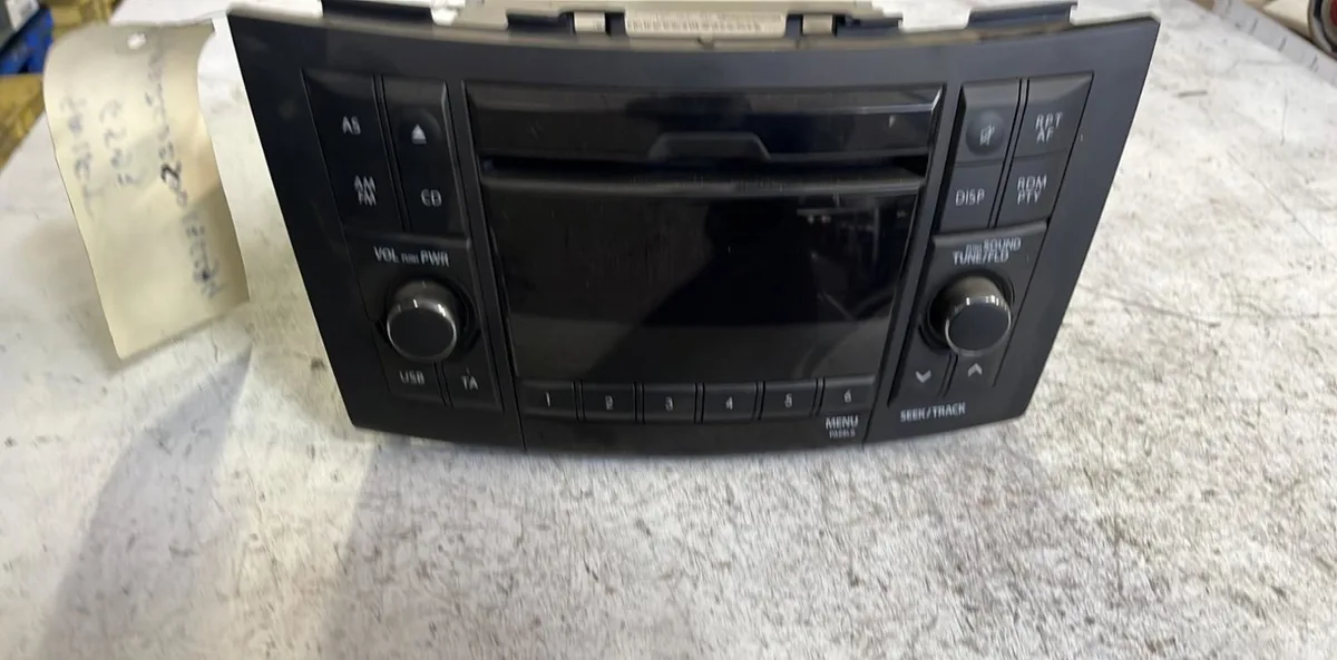 Autoradio Suzuki SWIFT IV (FZ, NZ) 1.3 ddis (azg 413d) (2010) 3 portes occasion