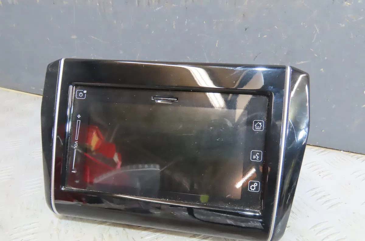 Autoradio Suzuki SWIFT V (AZ) 1.2 hybrid (mild hybrid) (a2l412) (2020) 5 portes occasion