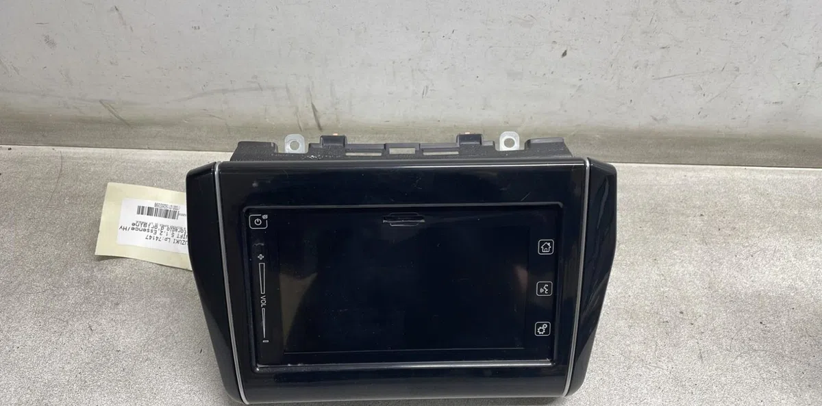 Autoradio Suzuki SWIFT V (AZ) 1.2 shvs (a2l412) (2017) occasion