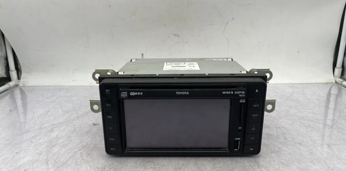 Autoradio TOYOTA AURIS 1 PHASE 2 occasion