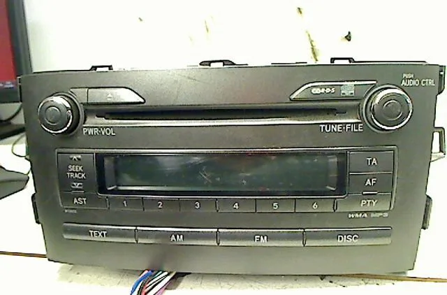 Autoradio Toyota AURIS (_E15_) 1.4 d-4d (nde150_) (2007-2012) 3 portes occasion