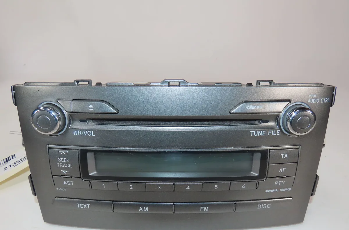 Autoradio Toyota AURIS (_E15_) 1.4 d-4d (nde150_) (2007-2012) 3 portes occasion