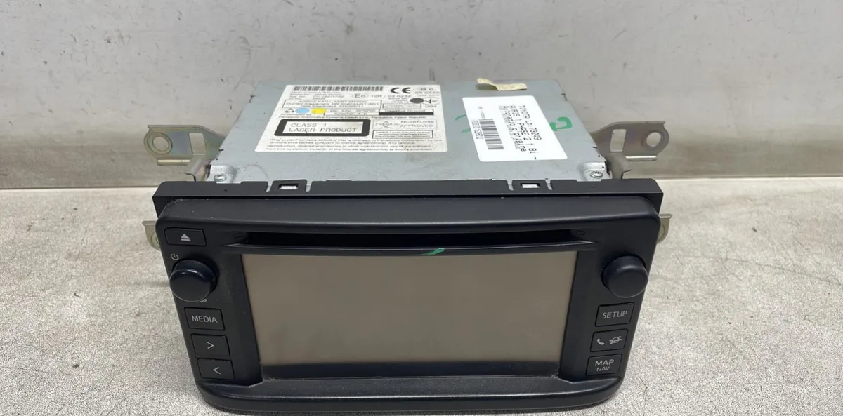 Autoradio Toyota AURIS (_E15_) 1.8 hybrid (zwe150_) (2010-2012) occasion