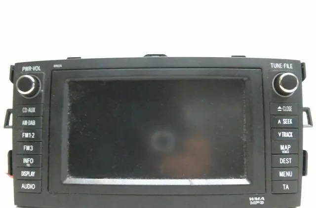 Autoradio Toyota AURIS (_E15_) 2.0 d-4d (ade150_) (2006-2012) occasion