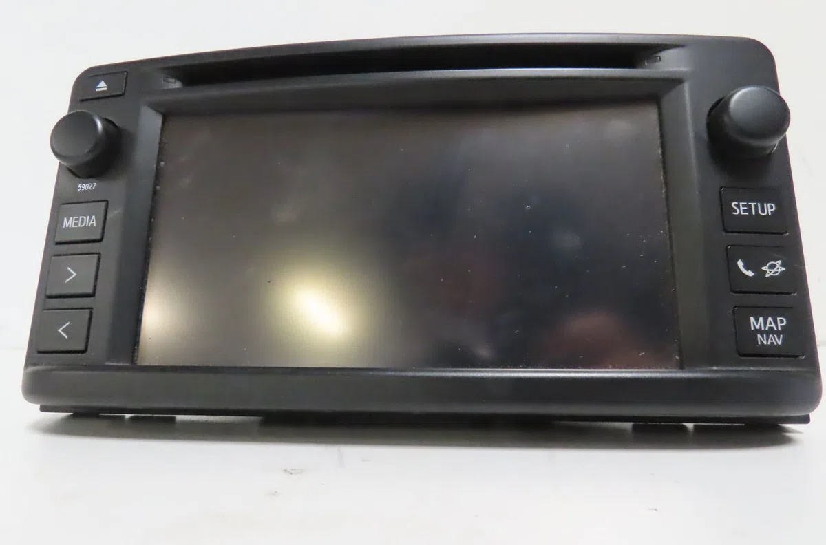 Autoradio Toyota AURIS (_E15_) 2.0 d-4d (ade150_) (2006-2012) occasion