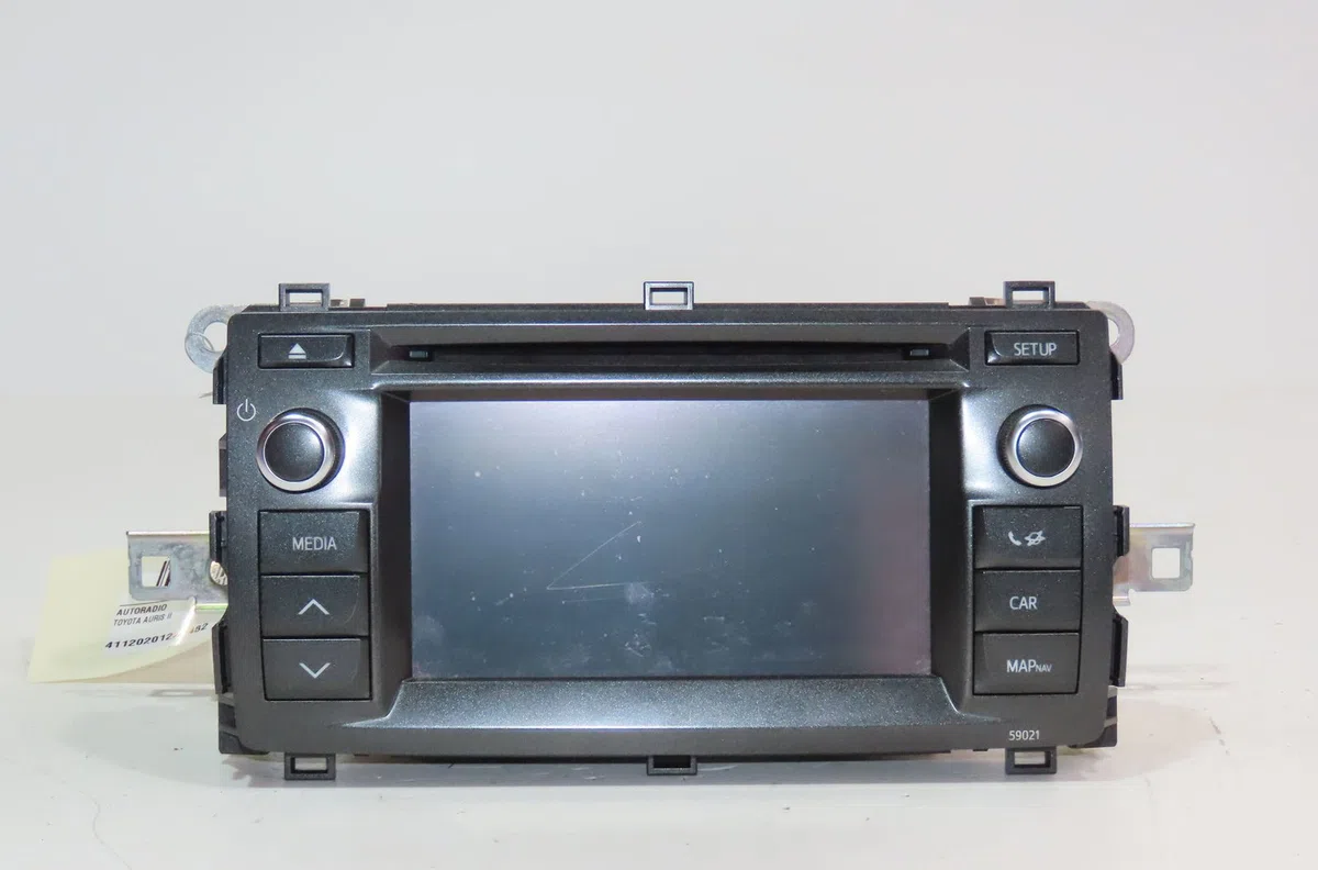 Autoradio Toyota AURIS (_E18_) 1.8 hybrid (zwe186_) (2012-2018) occasion