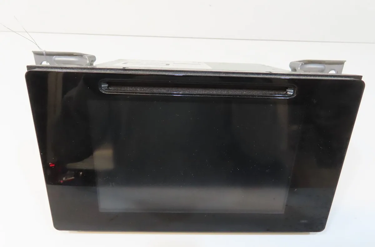 Autoradio Toyota AURIS (_E18_) 1.8 hybrid (zwe186_) (2012-2018) occasion