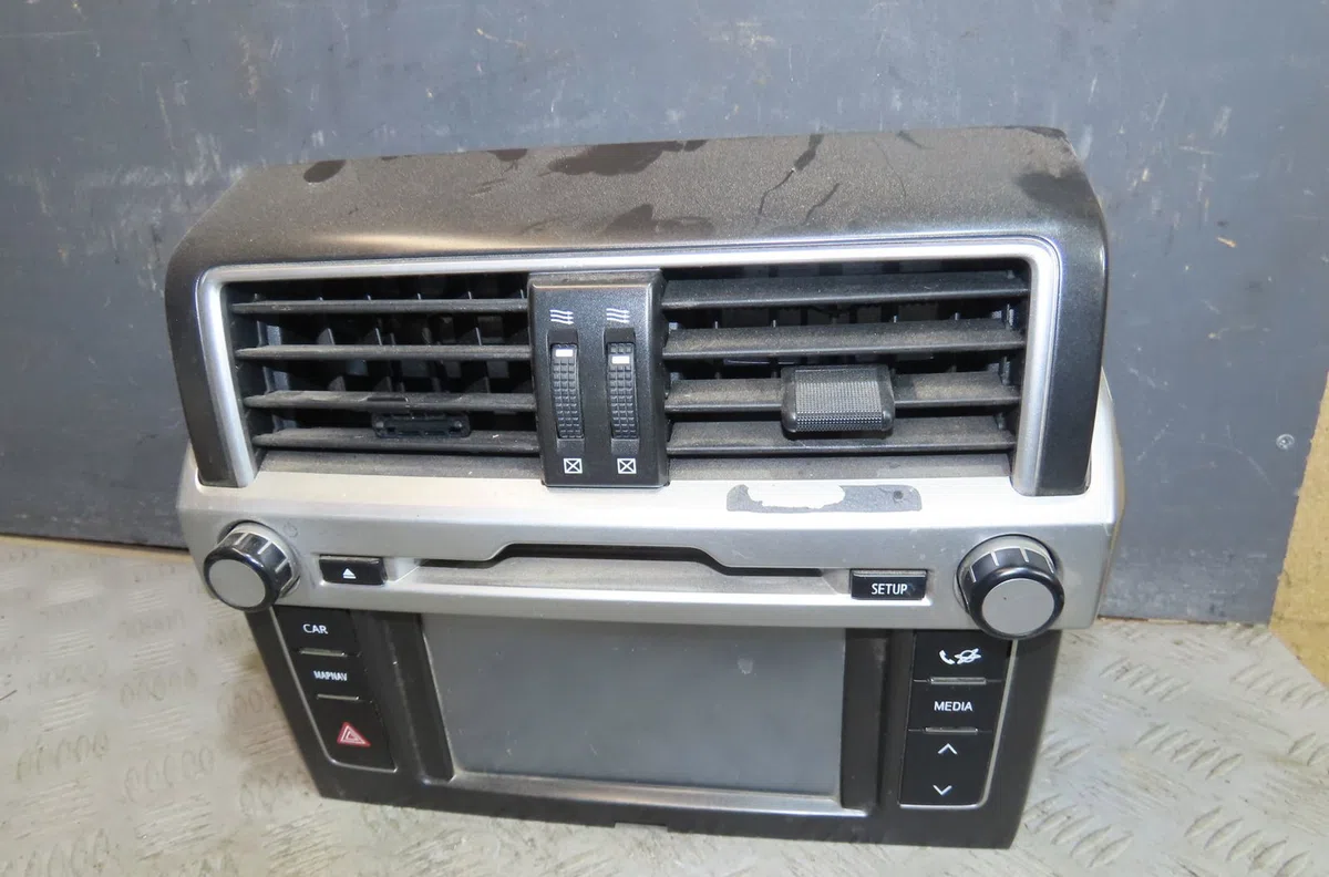 Autoradio Toyota LAND CRUISER PRADO (_J15_) 2.8 d-4d (gdj150_, gdj155_, gdj150) (2015) 3 portes occasion