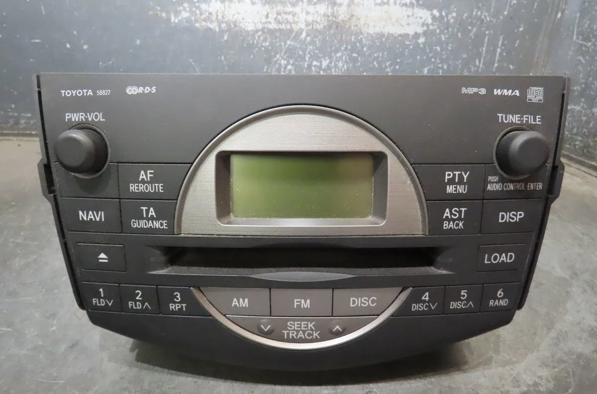 Autoradio Toyota RAV 4 III (_A3_) 2.2 d 4wd (ala30_) (2006-2012) occasion