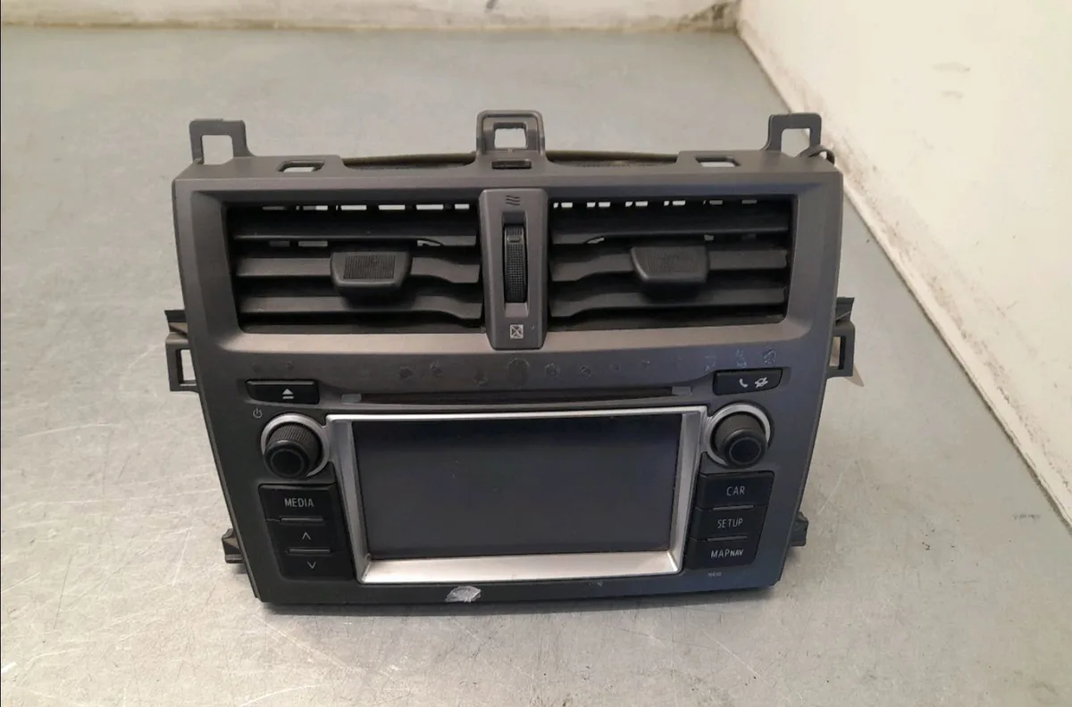 Autoradio Toyota VERSO S (_P12_) 1.4 d4-d (nlp121_) (2010-2016) occasion