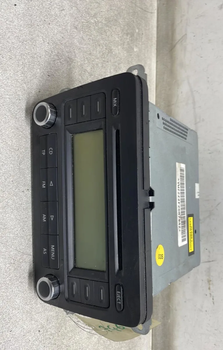 Autoradio Volkswagen GOLF PLUS V (5M1, 521) 1.9 tdi (2005-2009) 5 portes occasion
