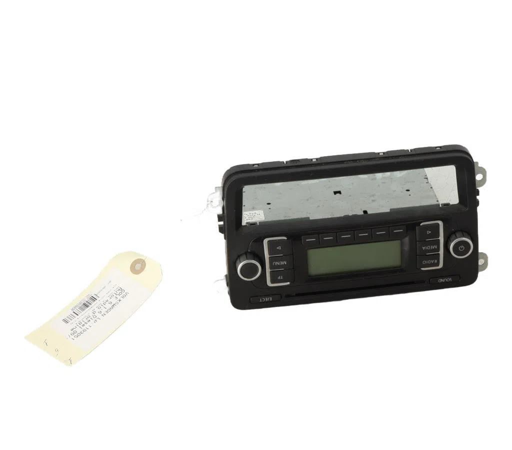 Autoradio Volkswagen GOLF VI (5K1) 1.6 tdi (2009-2012) 5 portes occasion