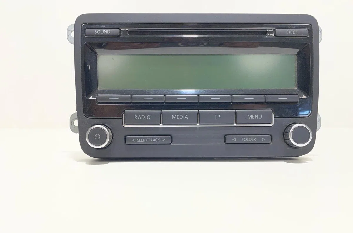 Autoradio Volkswagen GOLF VI Variant (AJ5) 1.6 tdi (2009-2013) occasion