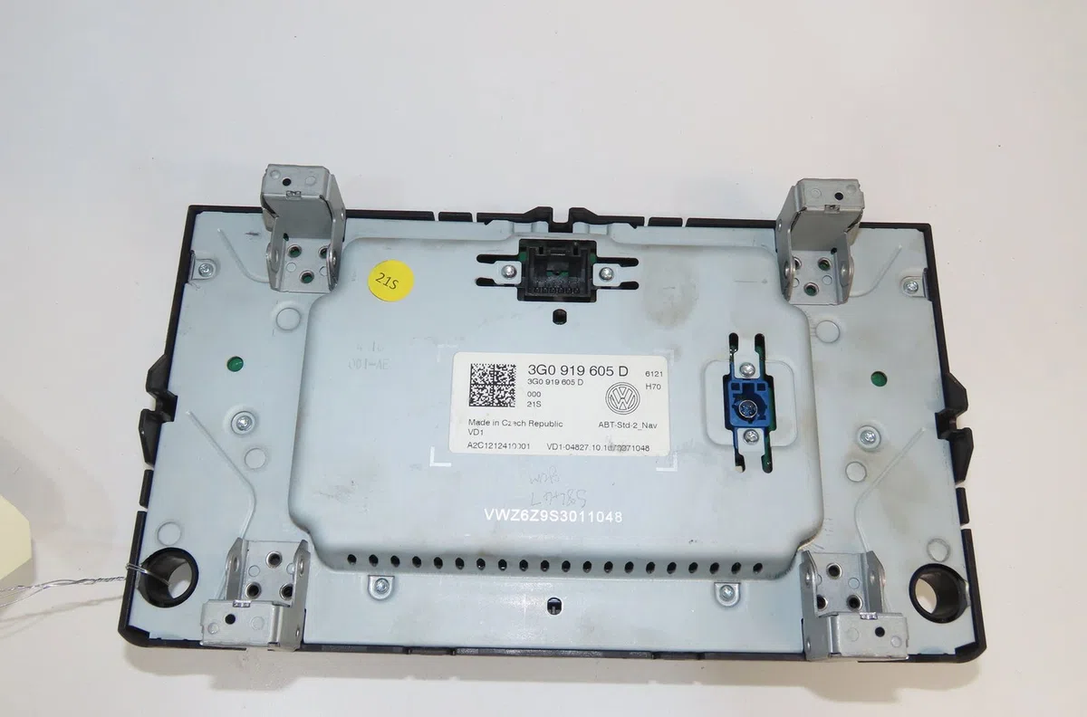 Autoradio Volkswagen GOLF VII (5G1, BQ1, BE1, BE2) 1.6 tdi (2012-2017) occasion