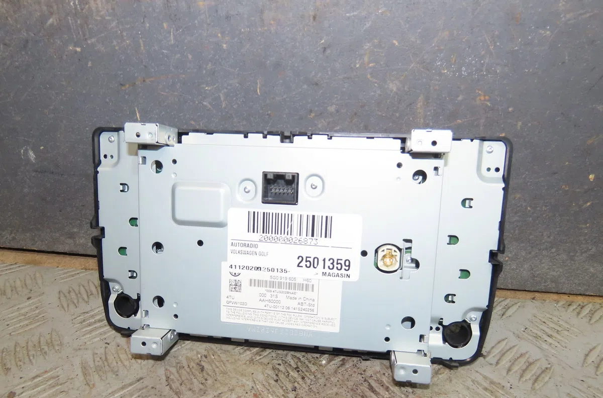 Autoradio Volkswagen GOLF VII Variant (BA5, BV5) 1.6 tdi (2013-2018) occasion