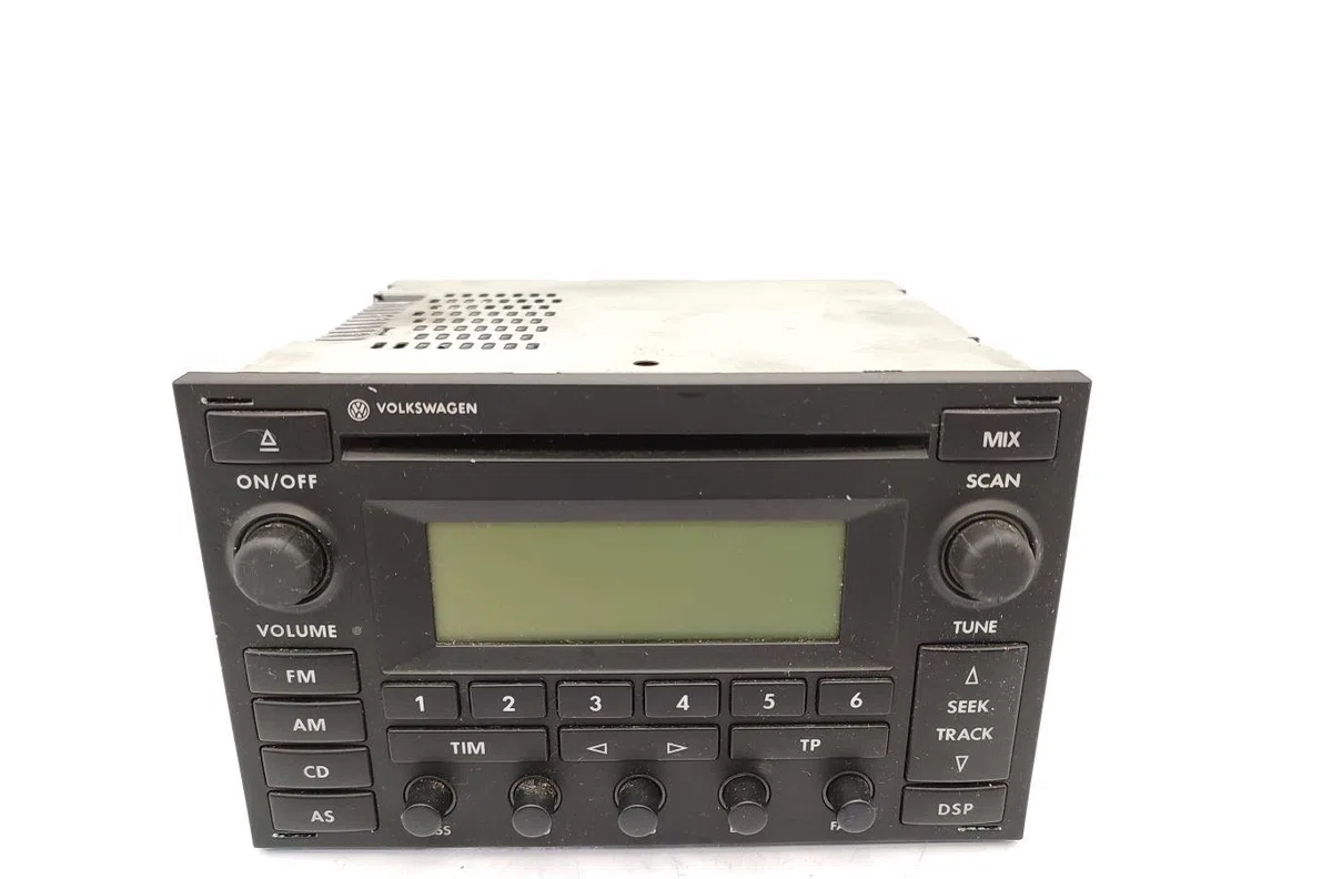 Autoradio VOLKSWAGEN PASSAT 4 PHASE 2 occasion