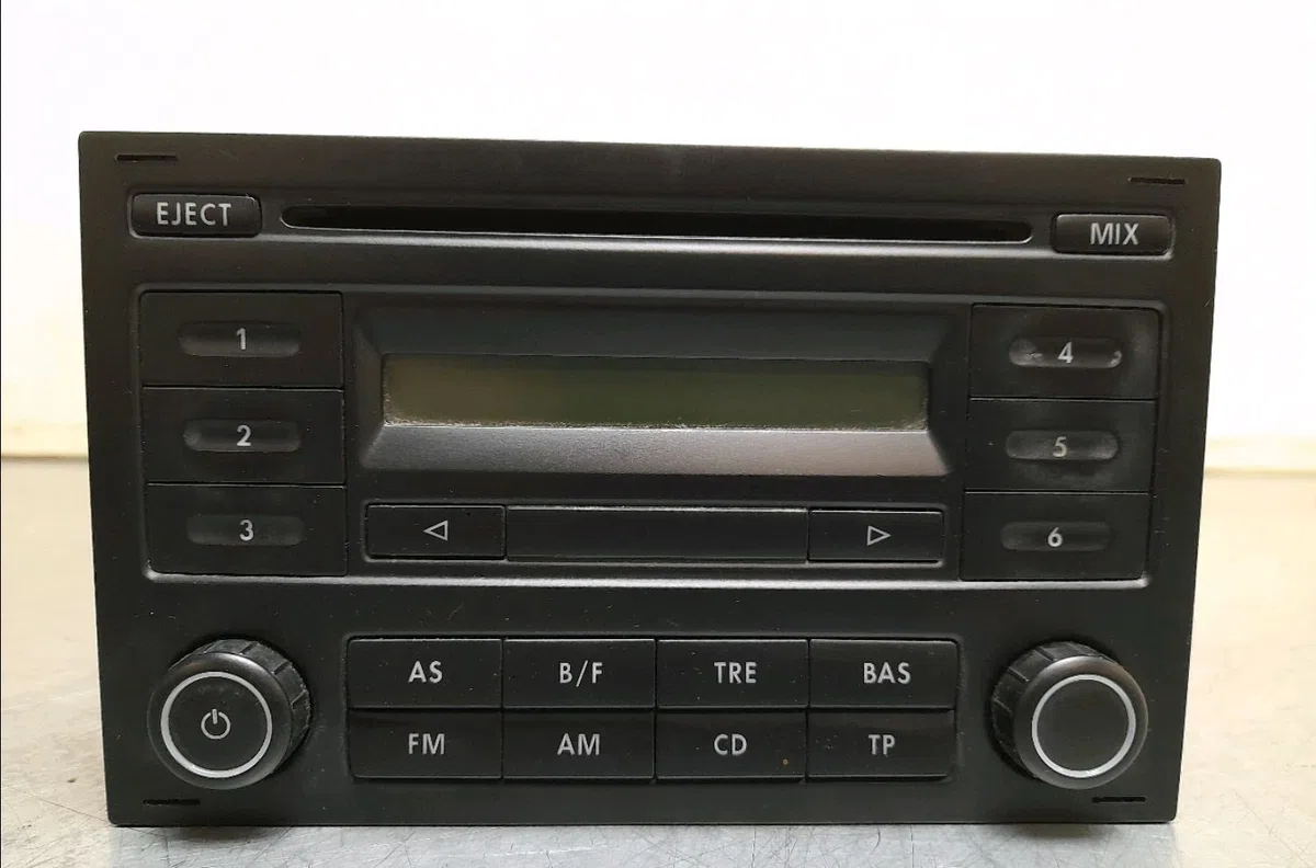 Autoradio Volkswagen POLO (9N_, 9A_) 1.2 (2002-2007) 5 portes occasion